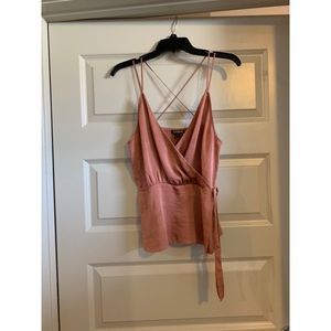 Beautiful Express Tie Tank